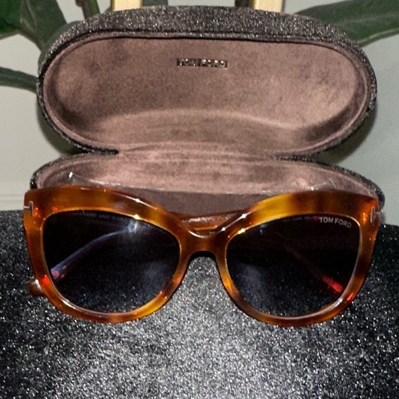 Tom Ford Accessories - Tom Ford alistair sunglasses